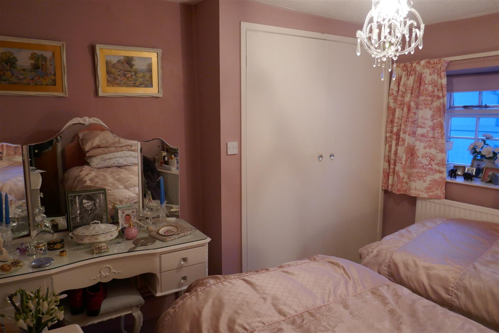 ANOTHER ROOM ASPECT